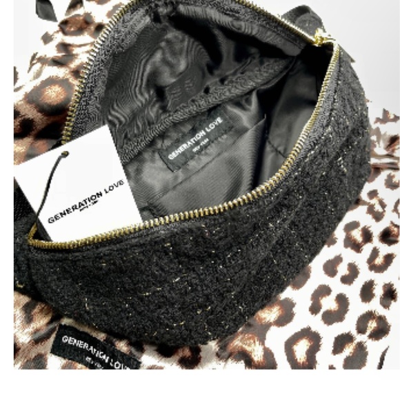 NWT Generation Love Tweed Windowpane Belt Bag Fanny Pack - Black and Gold - Picture 4 of 6